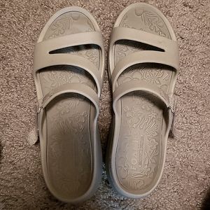 Beige Arch Fit Shoes